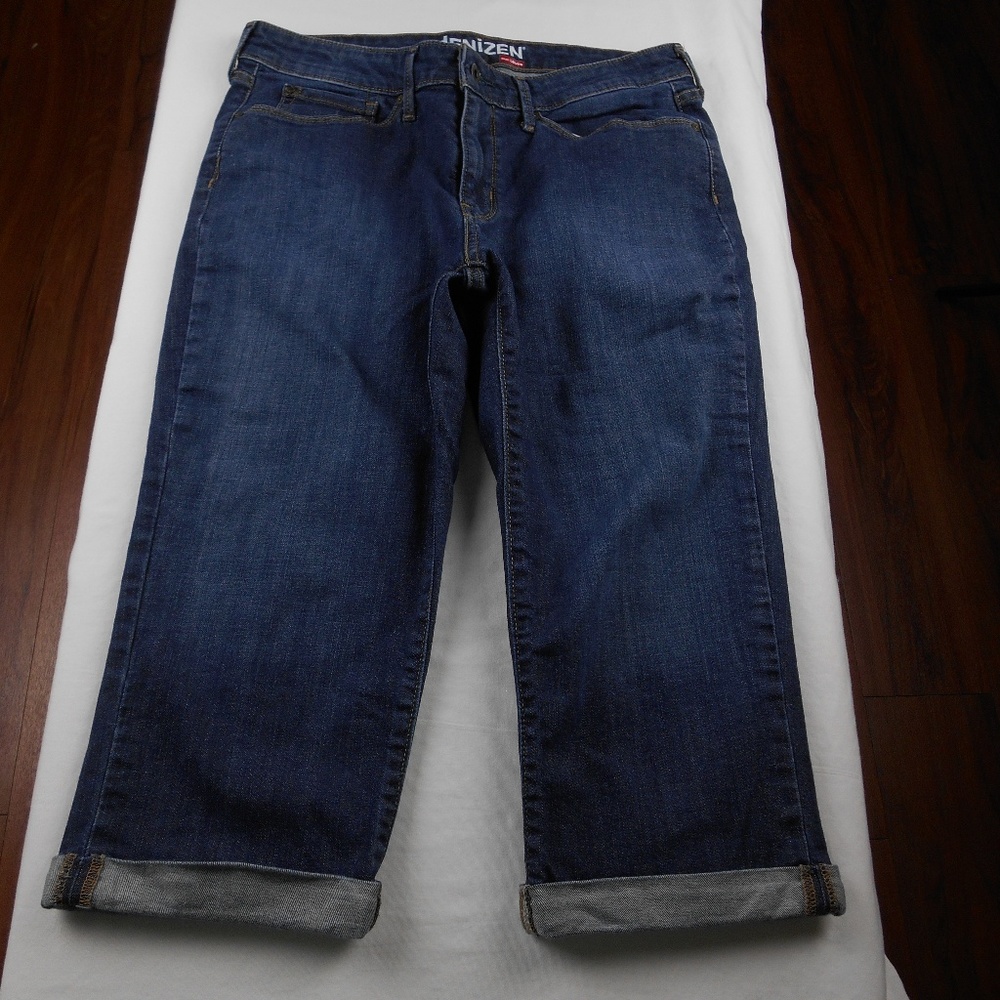 Denizen from Levis Jean Cuffed Capris